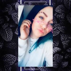 Meet your Posher, Maryeminnie